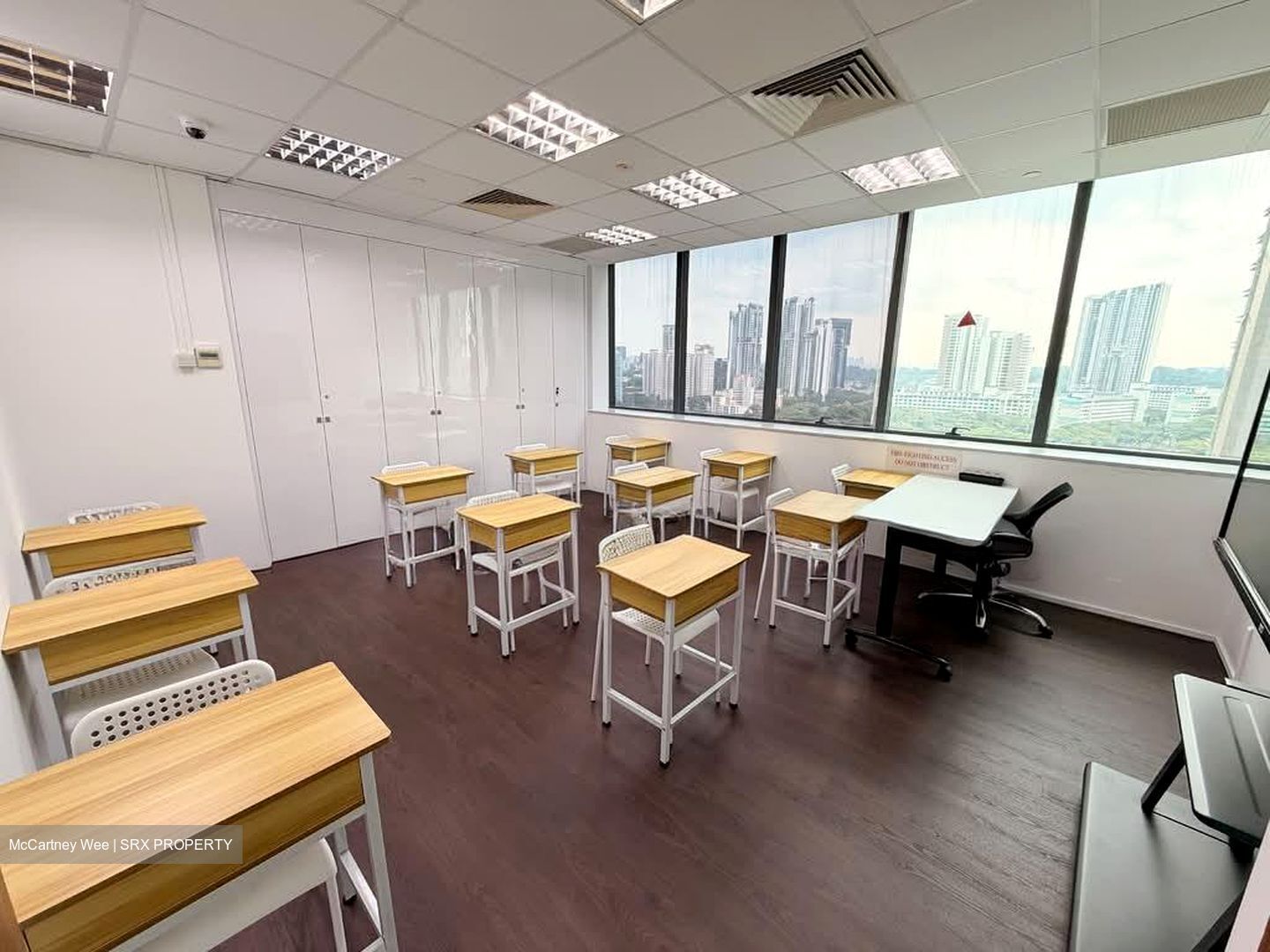 Orangetee Building (D12), Office #551812531
